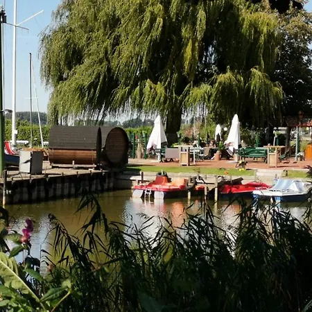 Schwalbenrast * Lembruch